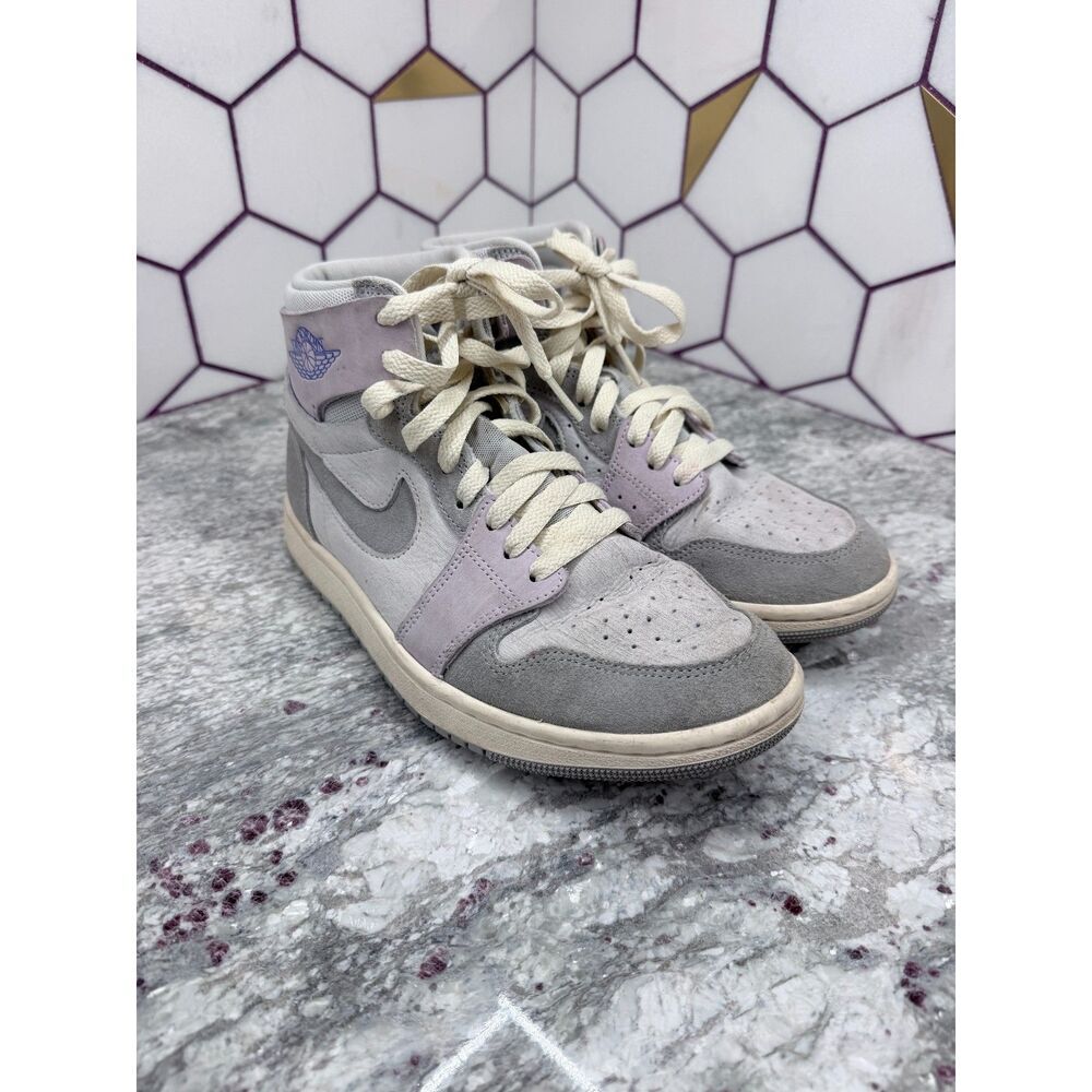 Nike Women's Air Jordan 1 Zoom CMFT Light Smoke Grey and Barely Grape Size 6.5